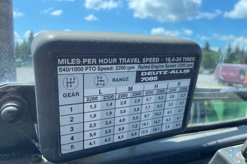 tractor Deutz-Allis 7085 4WD year 1987 - Image 13