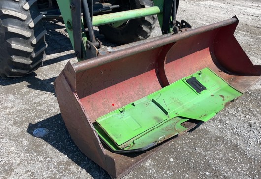 tractor Deutz-Allis 7085 4WD year 1987 - Image 27