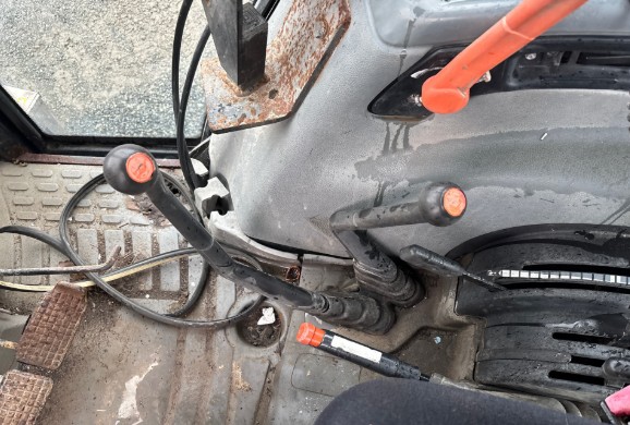 New Holland 4835 - Image 10